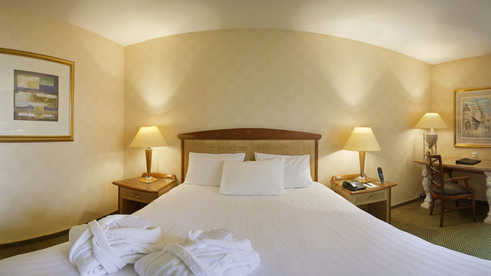 STANDARD, DOUBLE BED