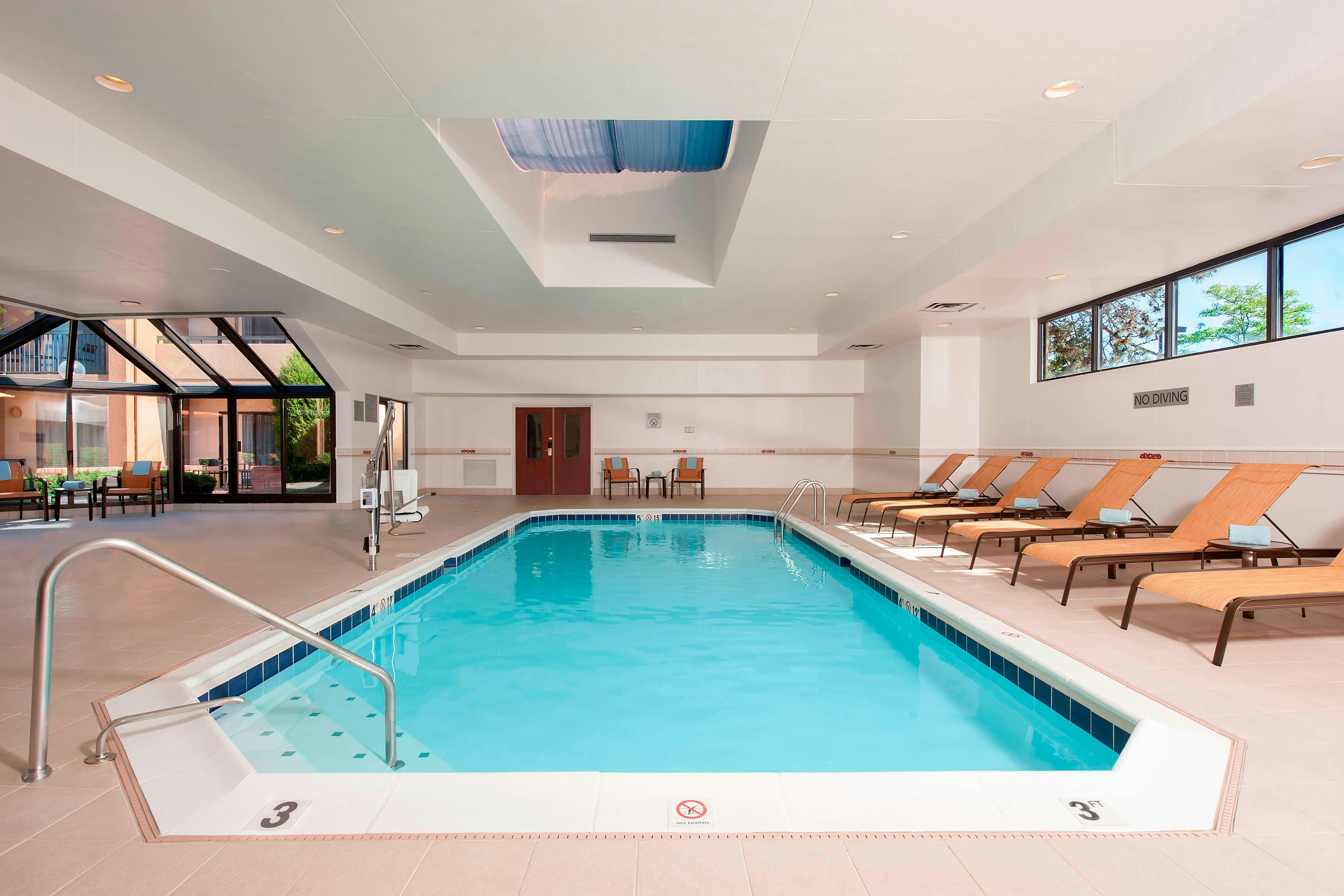Courtyard By Marriott Chicago Glenview Northbrook 7/19