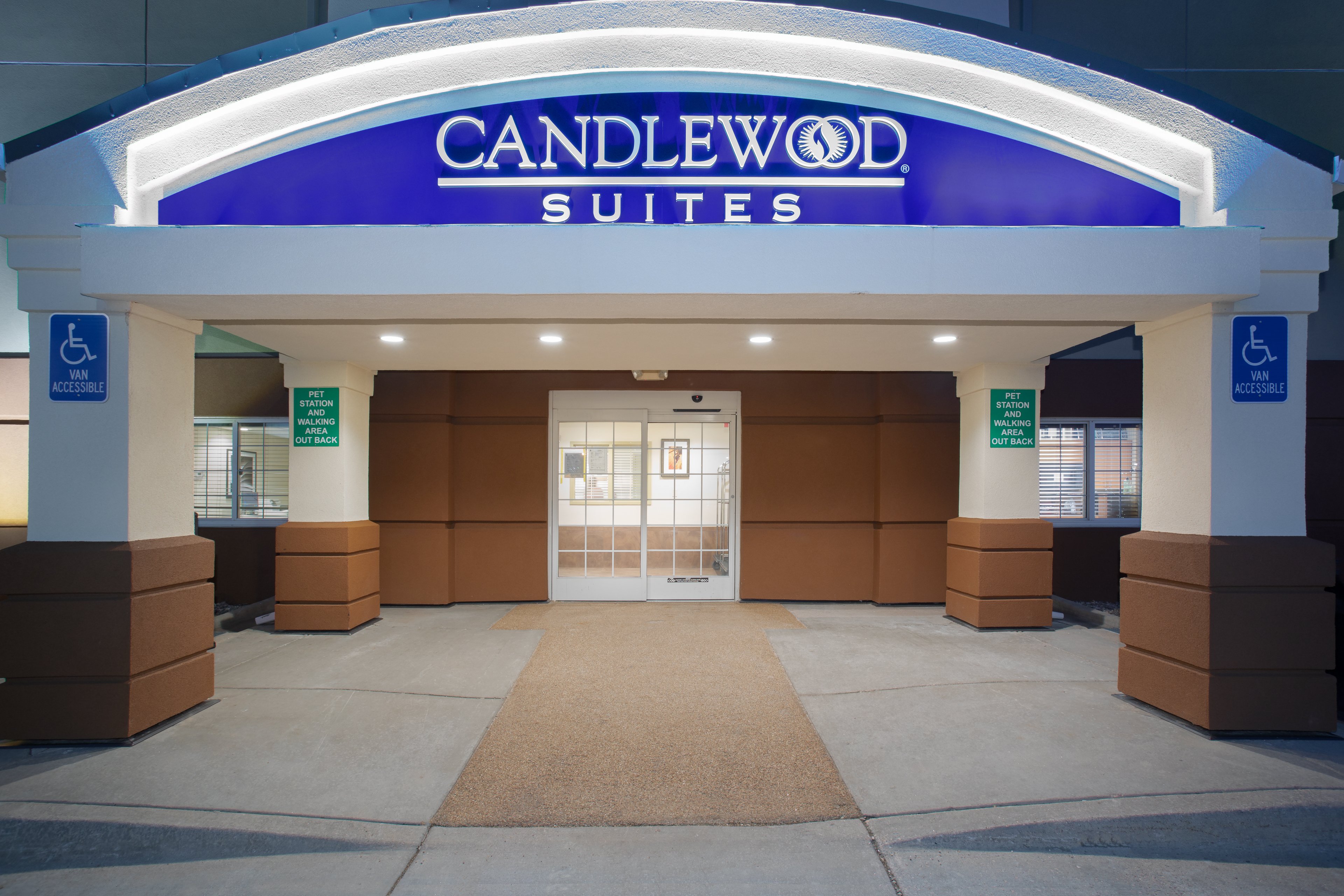 Candlewood Suites Cheyenne 4/17