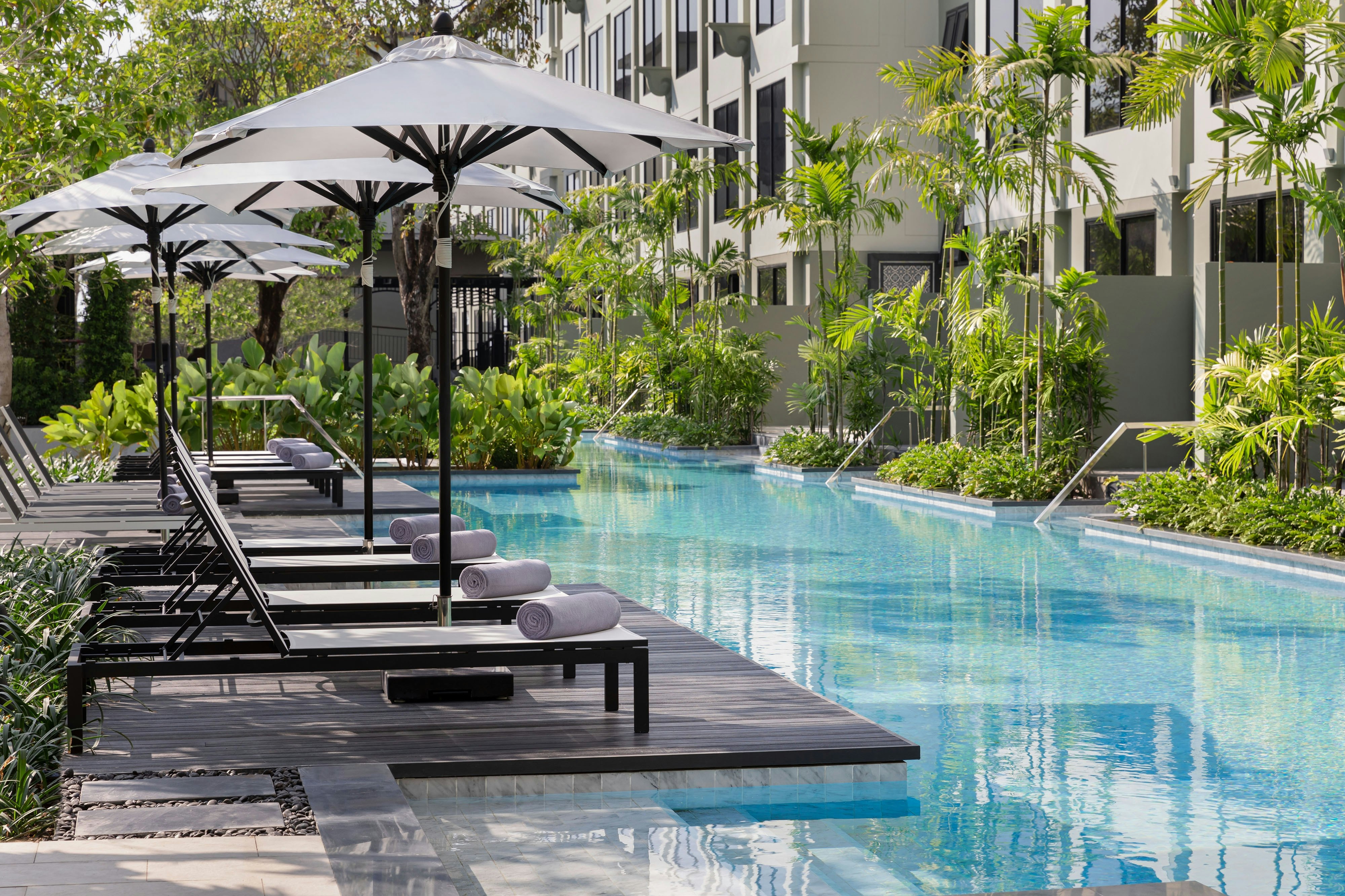 Four Points by Sheraton Phuket Patong Beach Resort 41/44