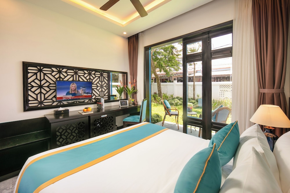 Garden, Deluxe, King Bed, Balcony، Silk River Hoi An Hotel & Spa 2/5