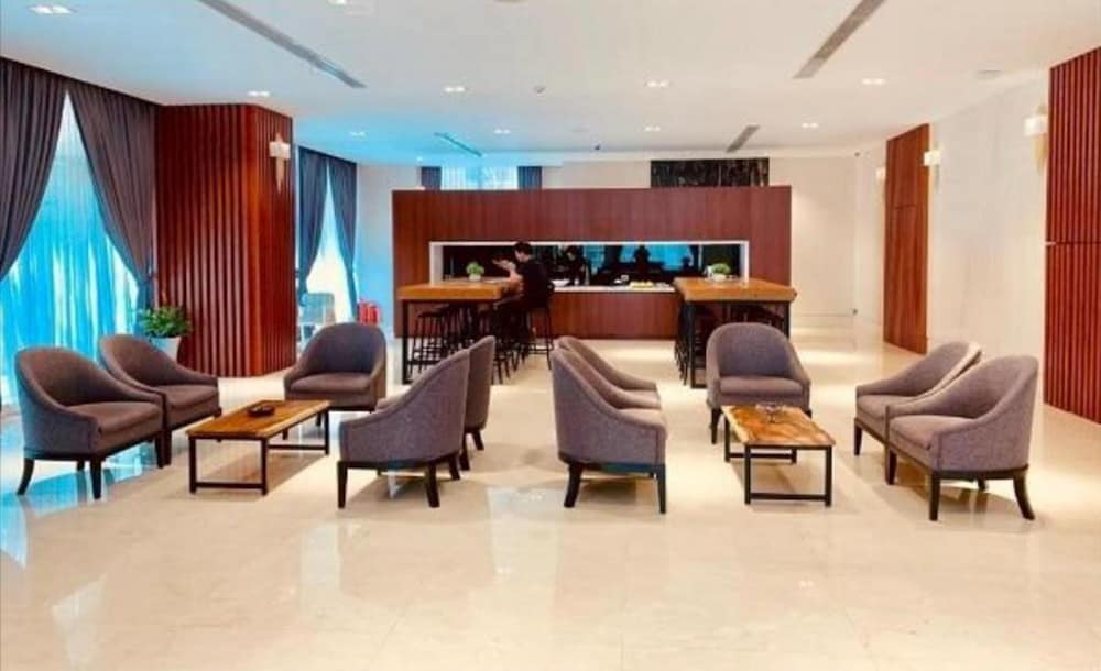 The View Serviced Residence 46/66