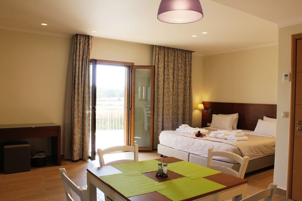 Niriides Luxury Villas 12/50