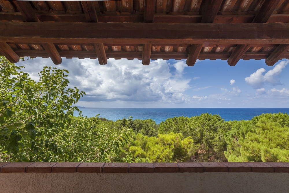 Th Capo Calava Village 52/61
