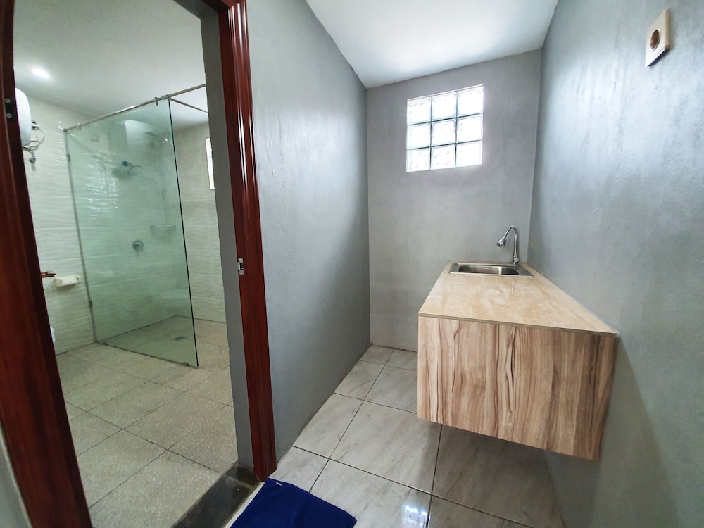 SANUR AGUNG HOTEL 53/77