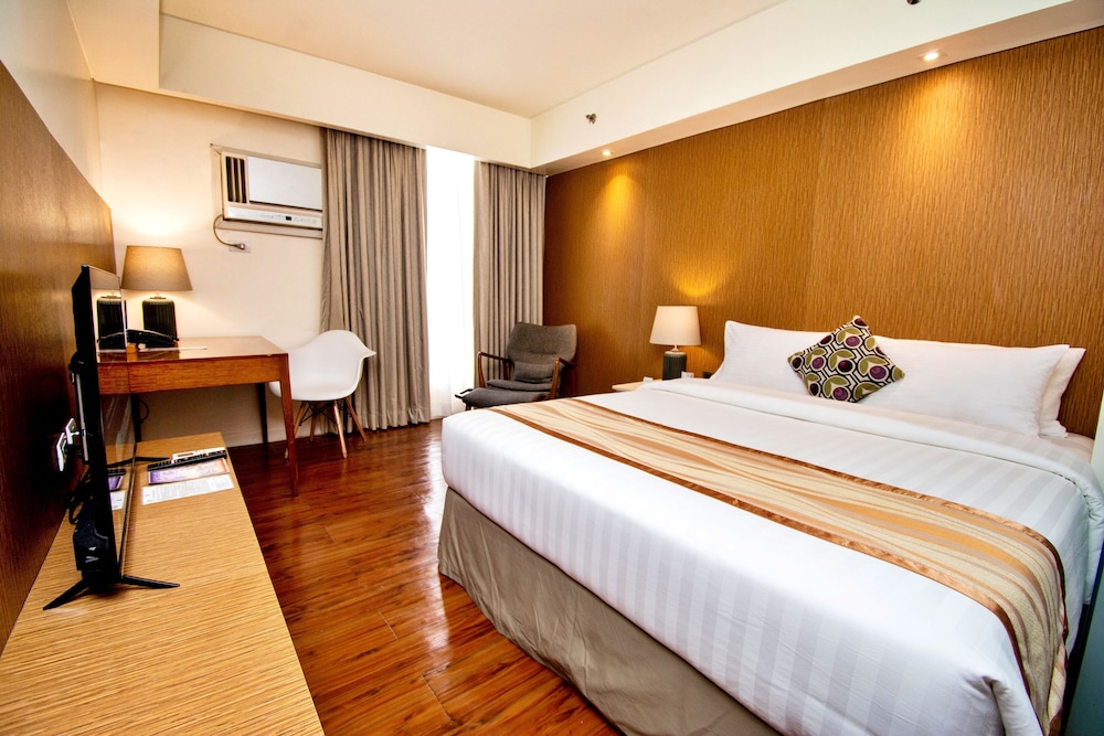 Ferra Premier Boracay by JG 19/62