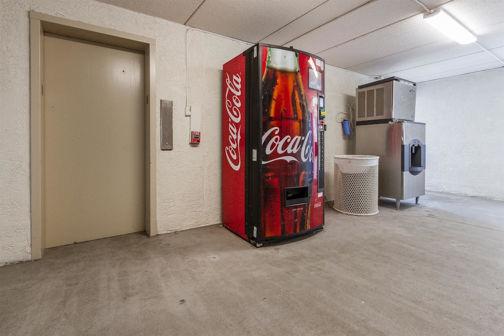 Motel6 Tempe, AZ – Phoenix Airport – Priest Dr 31/43