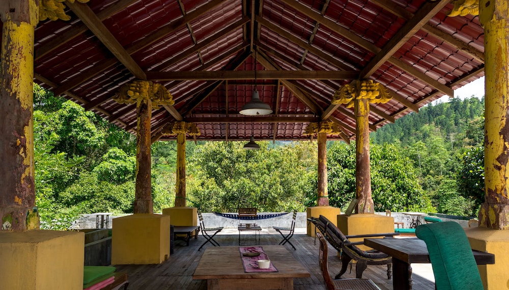 The Kandy Samadhi Centre 60/80