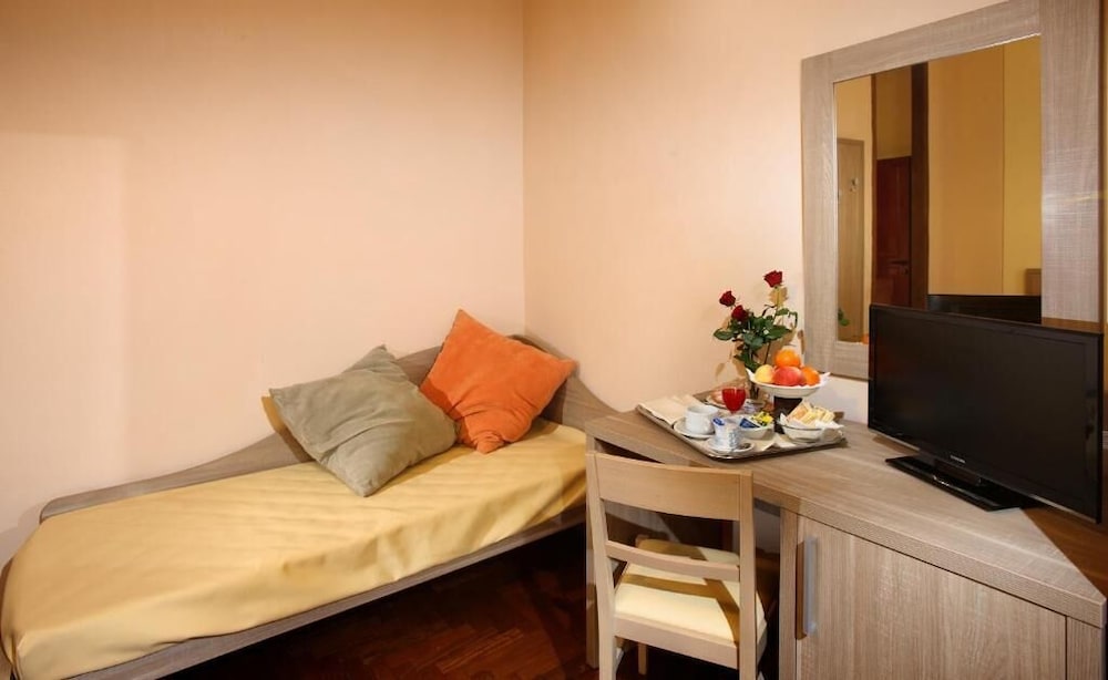 Ambrosiano Hotel 15/31