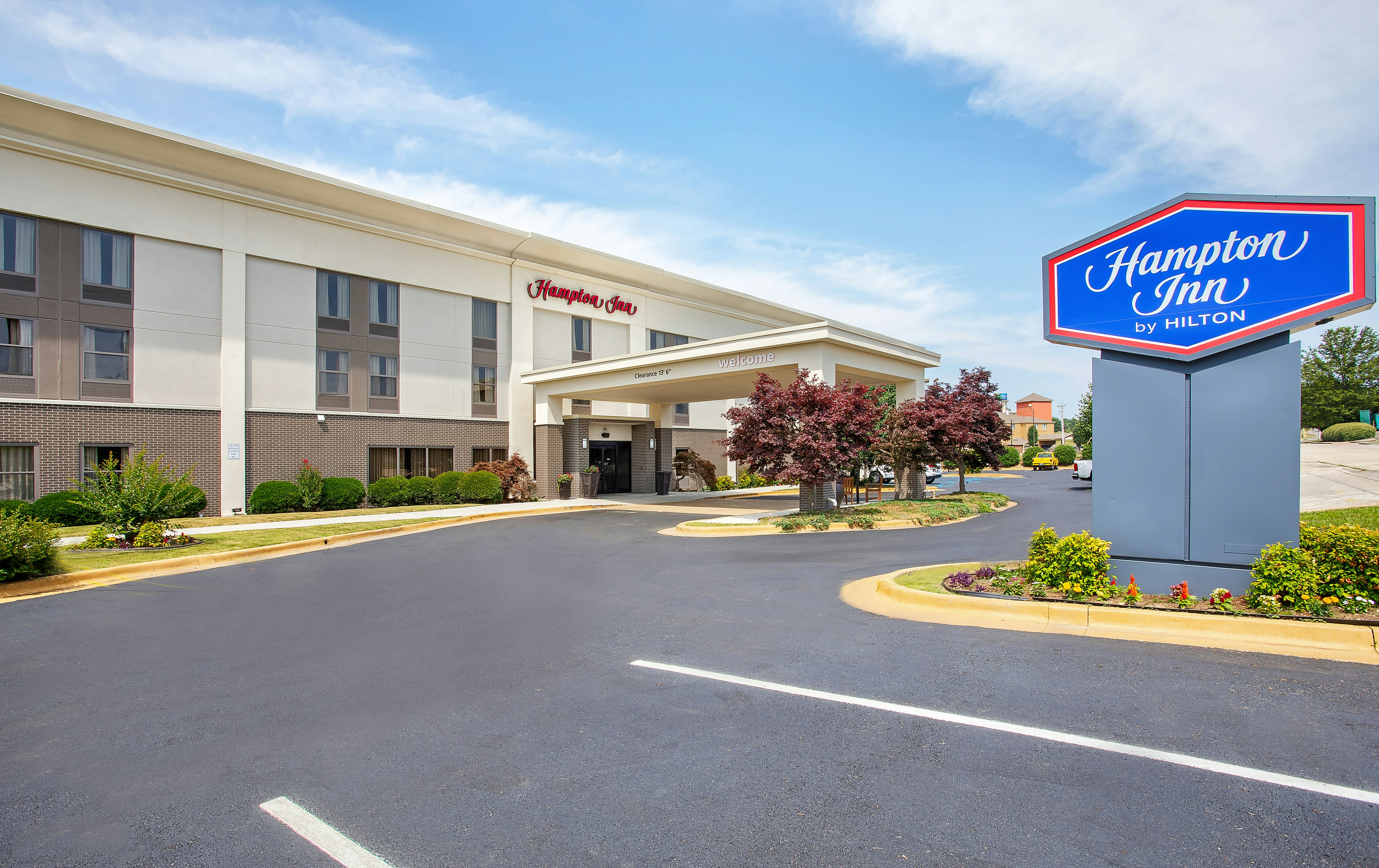 Hampton Inn Cullman 55/56