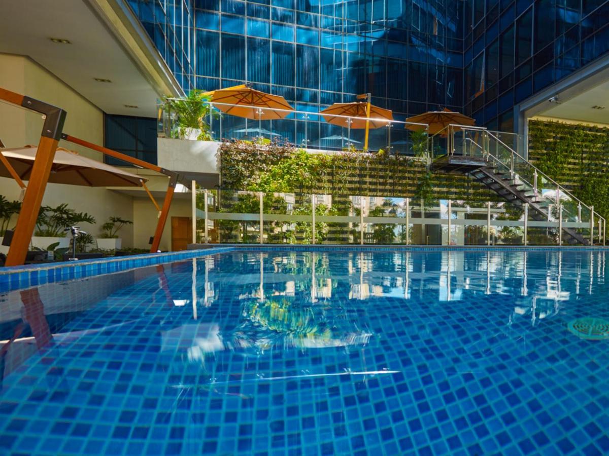 MCollection - Stay Across NAIA Terminal 3 in Newport City 22/30