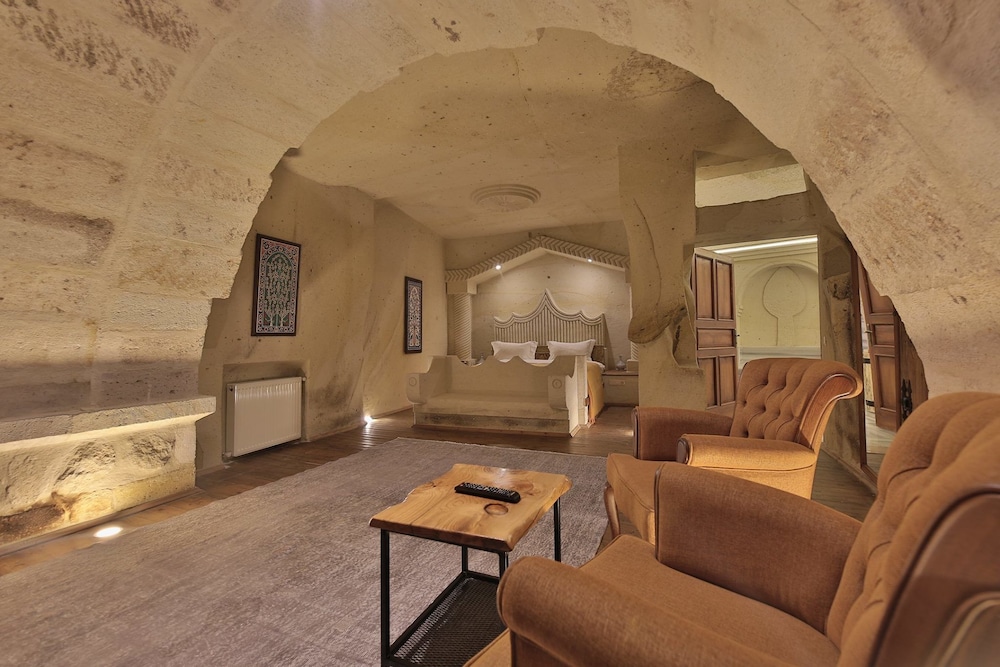 Taru Cave Suites 27/50