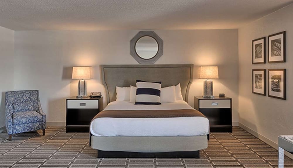 South Shore Harbour Resort & Conference Center 13/30
