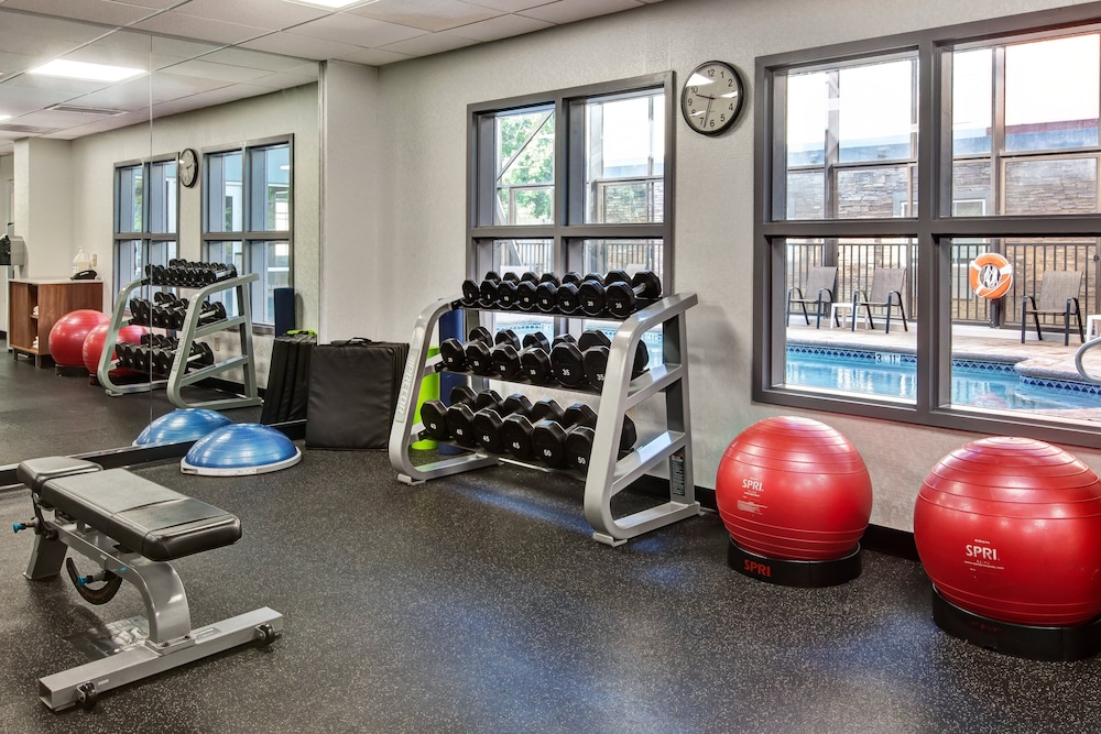 Holiday Inn Express Hotel And Suites Absecon Atlantic City Area 30/48