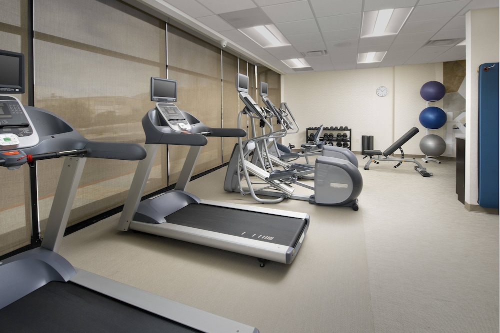 SPRINGHILL SUITES ALBUQUERQUE NORTH/JOURNAL CENTER 15/28
