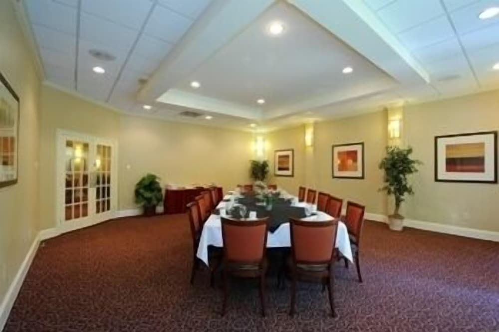 Budgetel Inn & Suites Atlanta 29/41