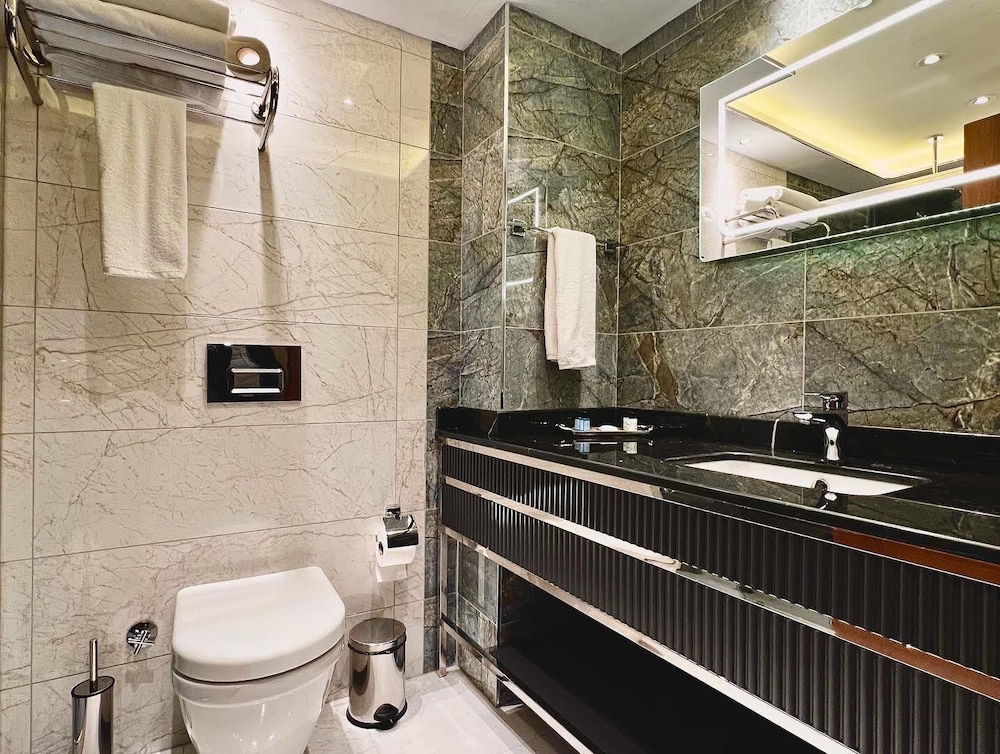 Ozkaya Otel 48/49
