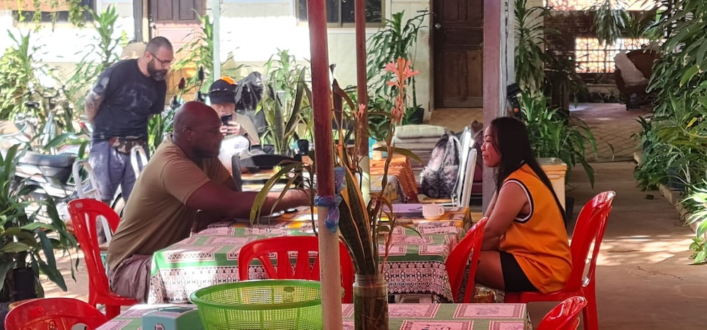 Relax And Resort Angkor Guesthouse 29/34