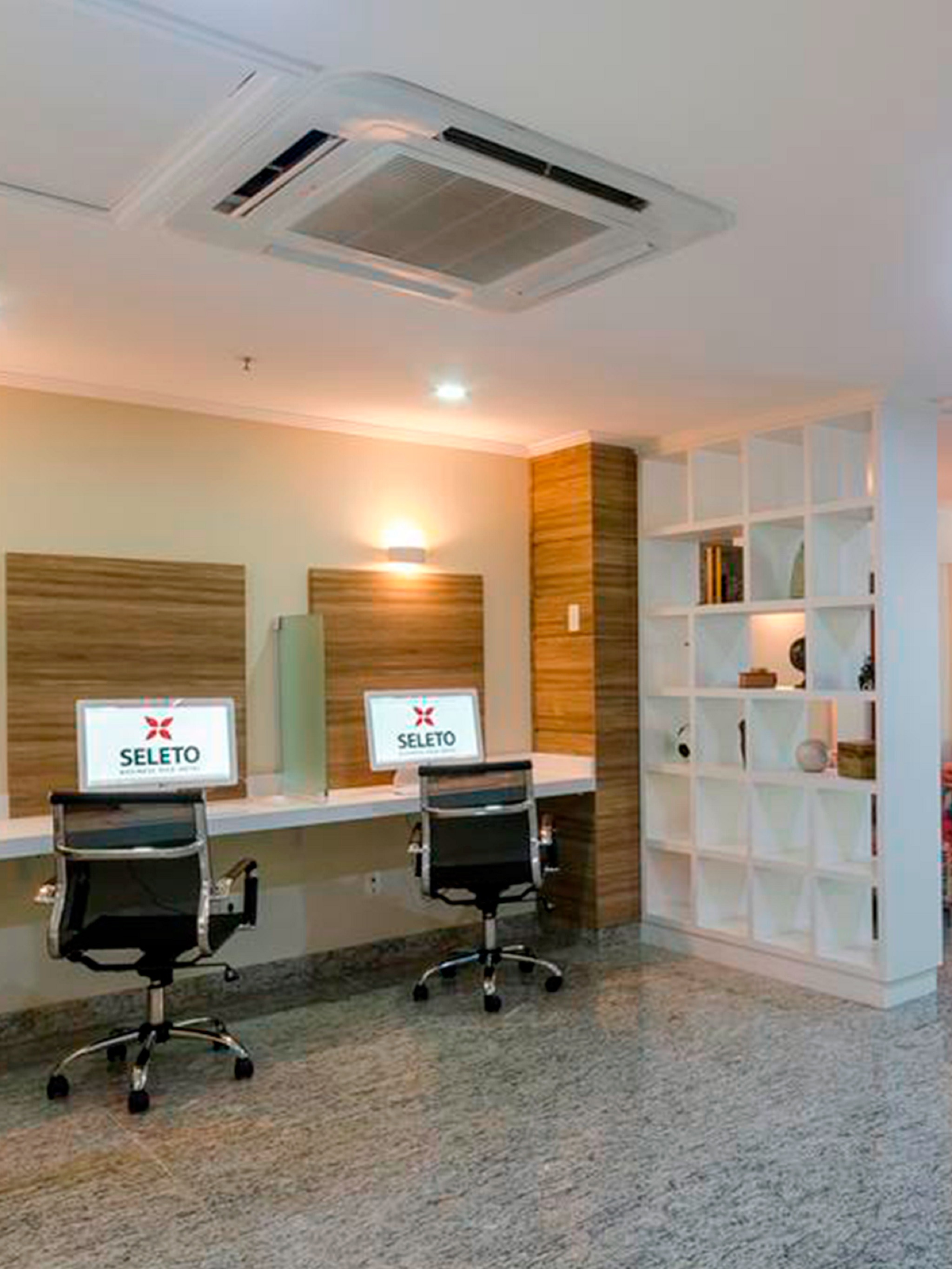 SELETO BUSINESS VILA HOTEL 24/27