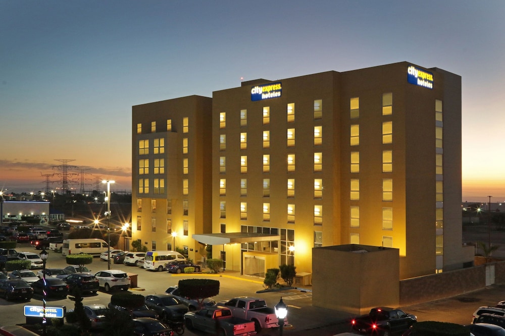 City Express by Marriott Rosarito 2/64
