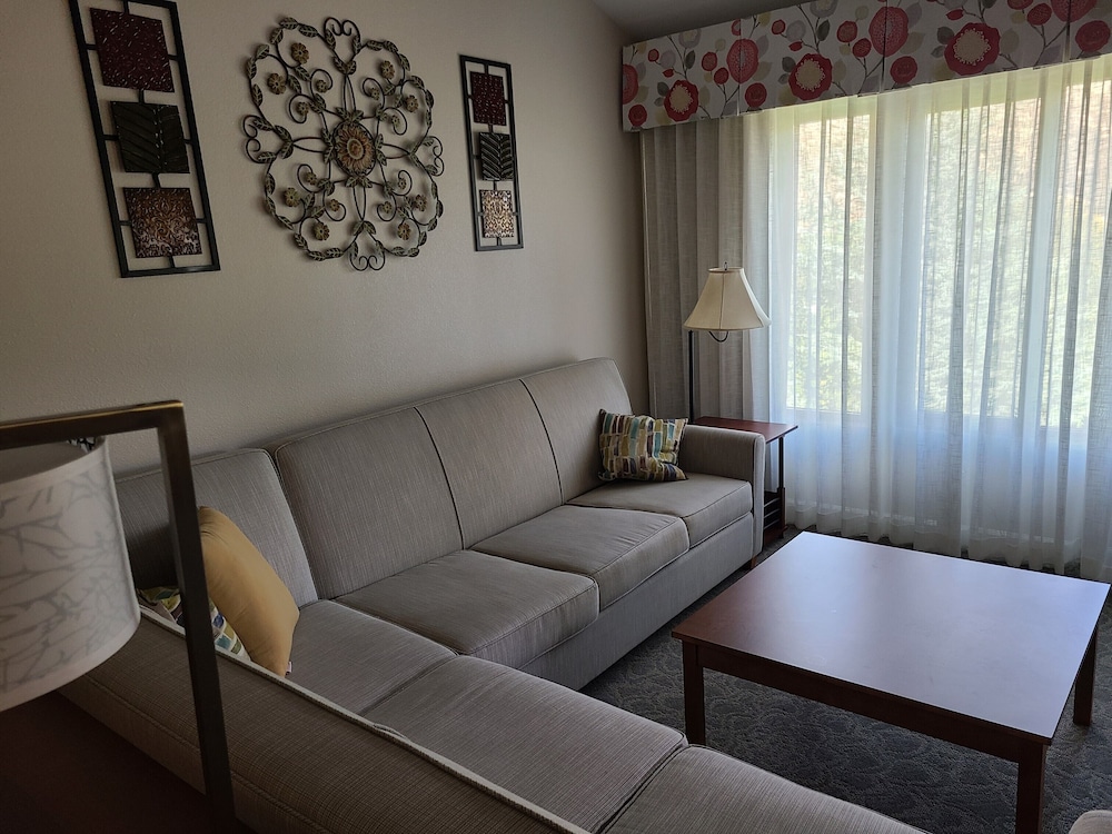 GetAways at San Diego Country Estates 28/50