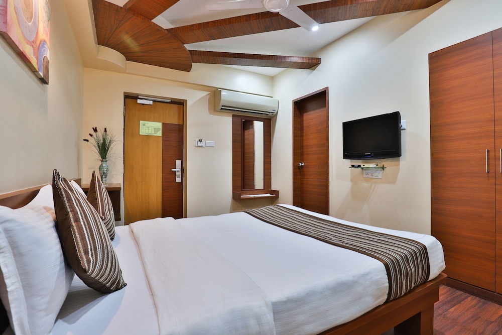 Hotel President 32/50