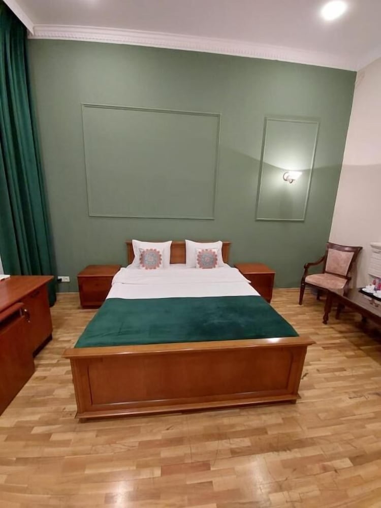 Swan Hotel 16/33