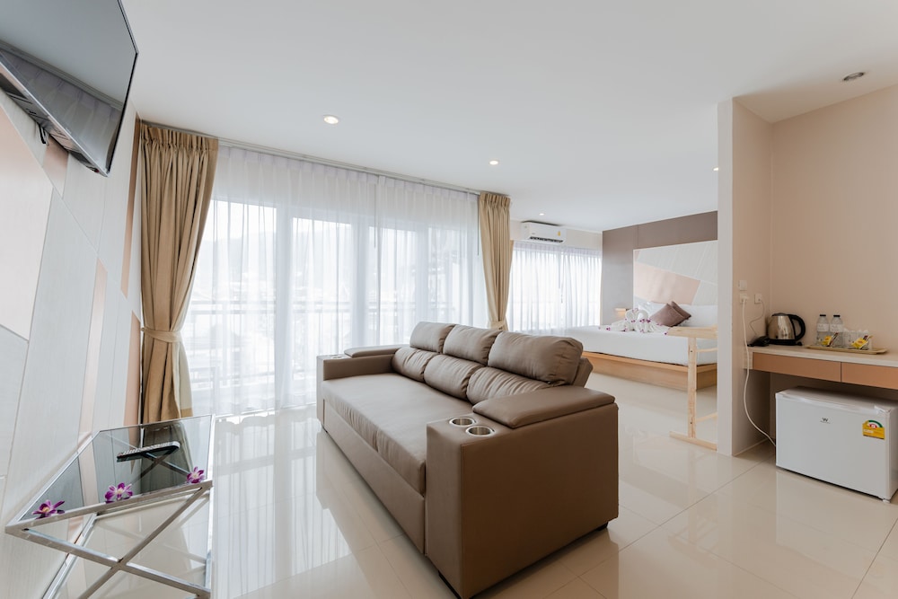 La Vista Patong Hotel 25/42