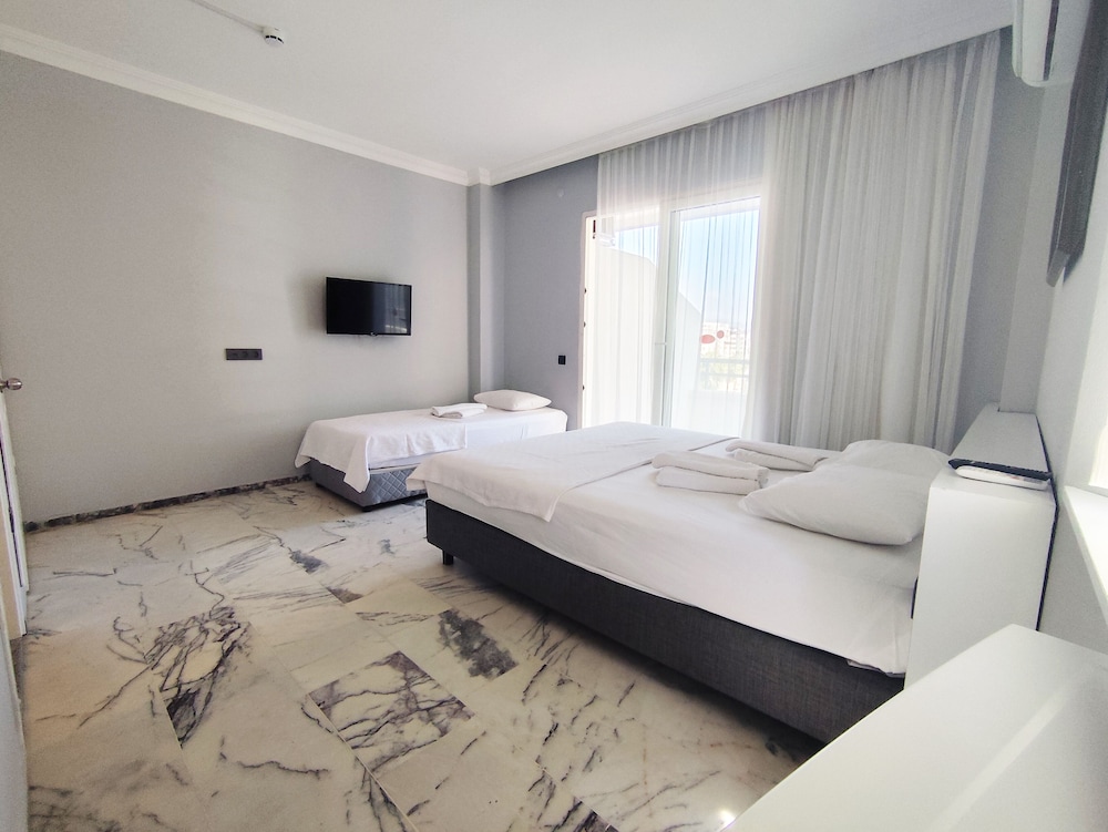 Sav-ir Suit Otel 12/30