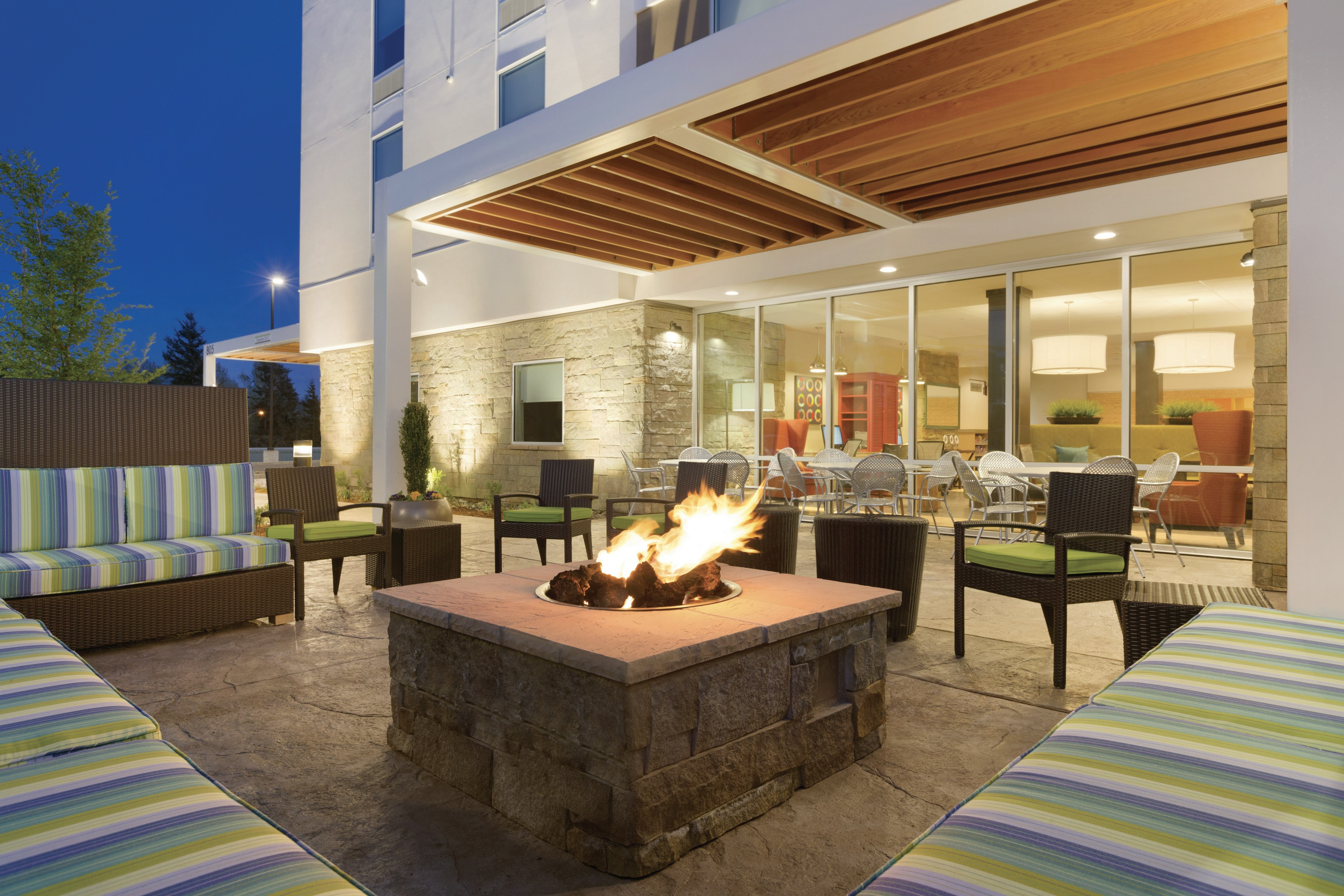 Home2 Suites By Hilton Bellingham Airport 13/21