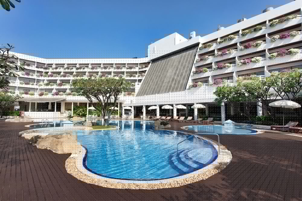 The Cha Am Methavalai Hotel 7/65