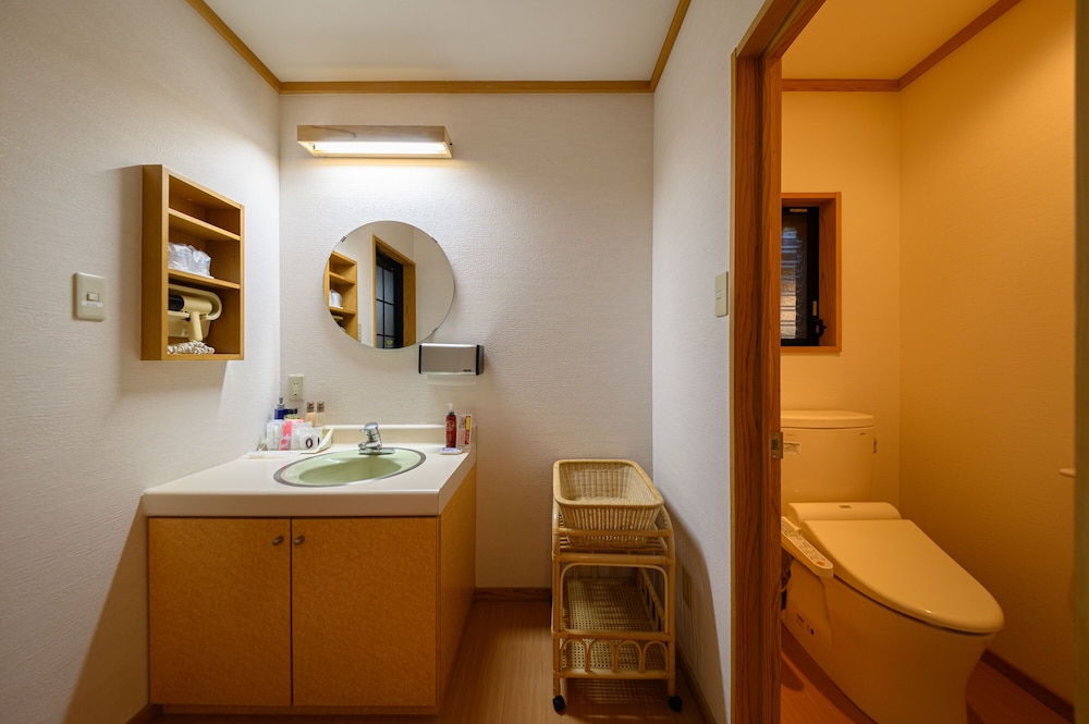 Ryokan Mebaeso 51/62