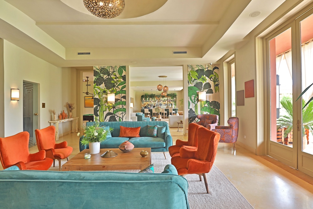 Domaine des Remparts Hotel and Spa 45/60