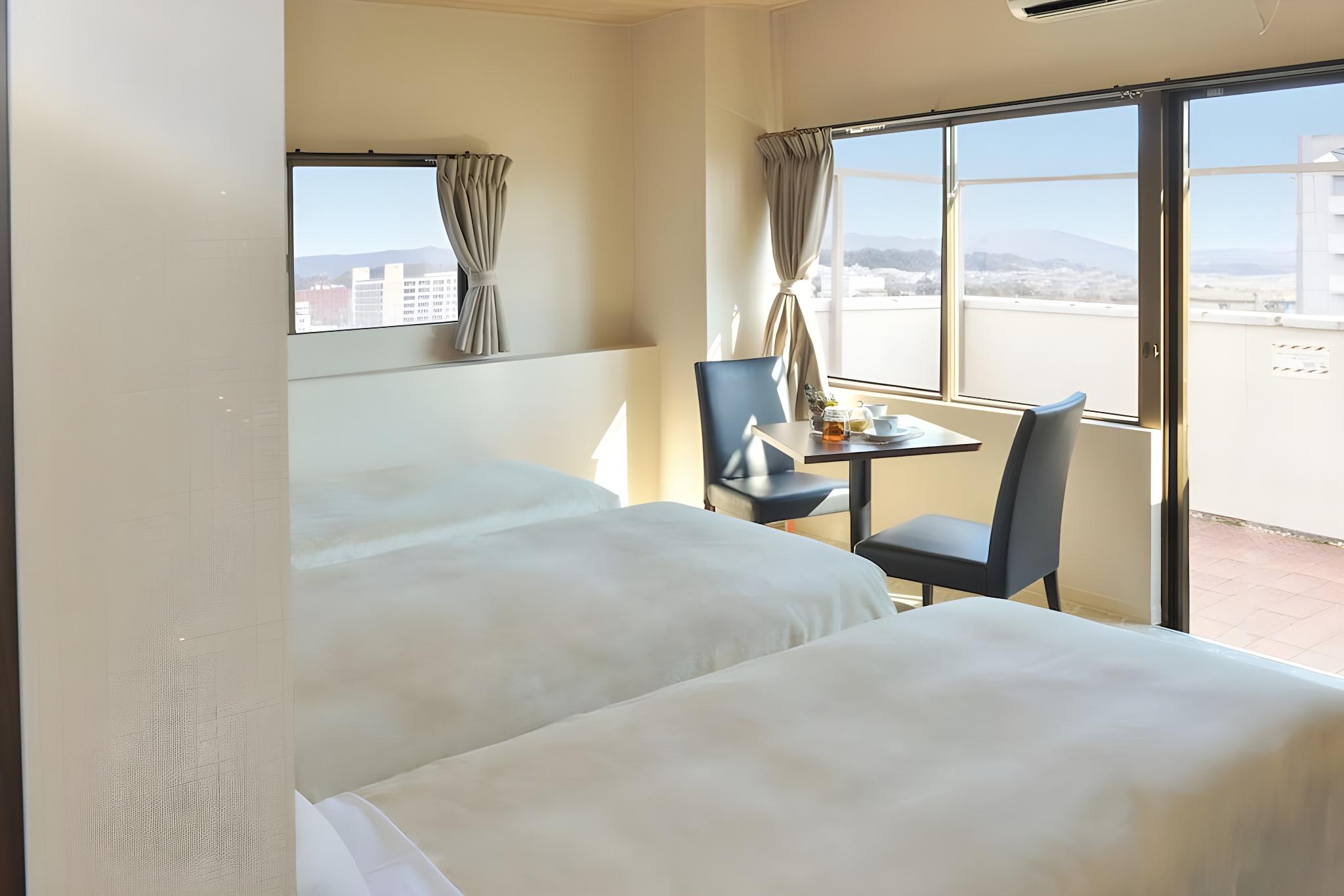 Deluxe, Triple, 3 Beds