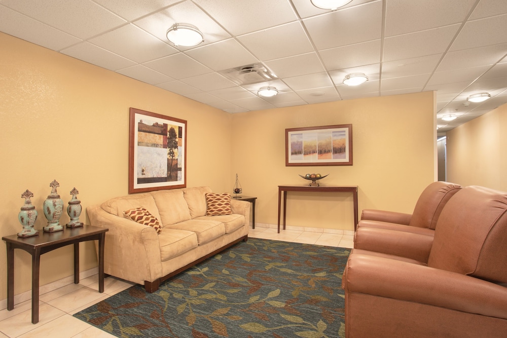 Candlewood Suites Yuma 35/73