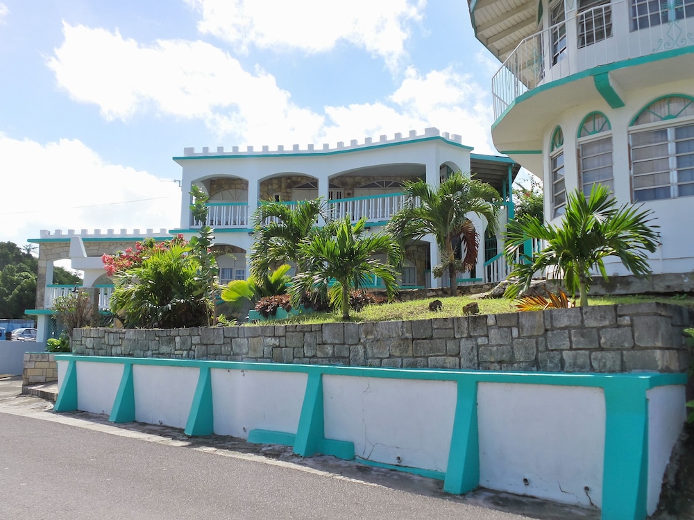 The Apartments At Jolly Castle 34/41