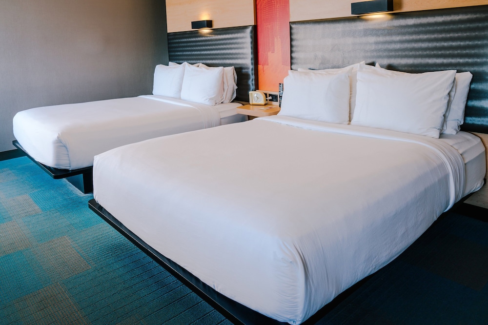 Aloft Oklahoma City Downtown - Bricktown 7/42