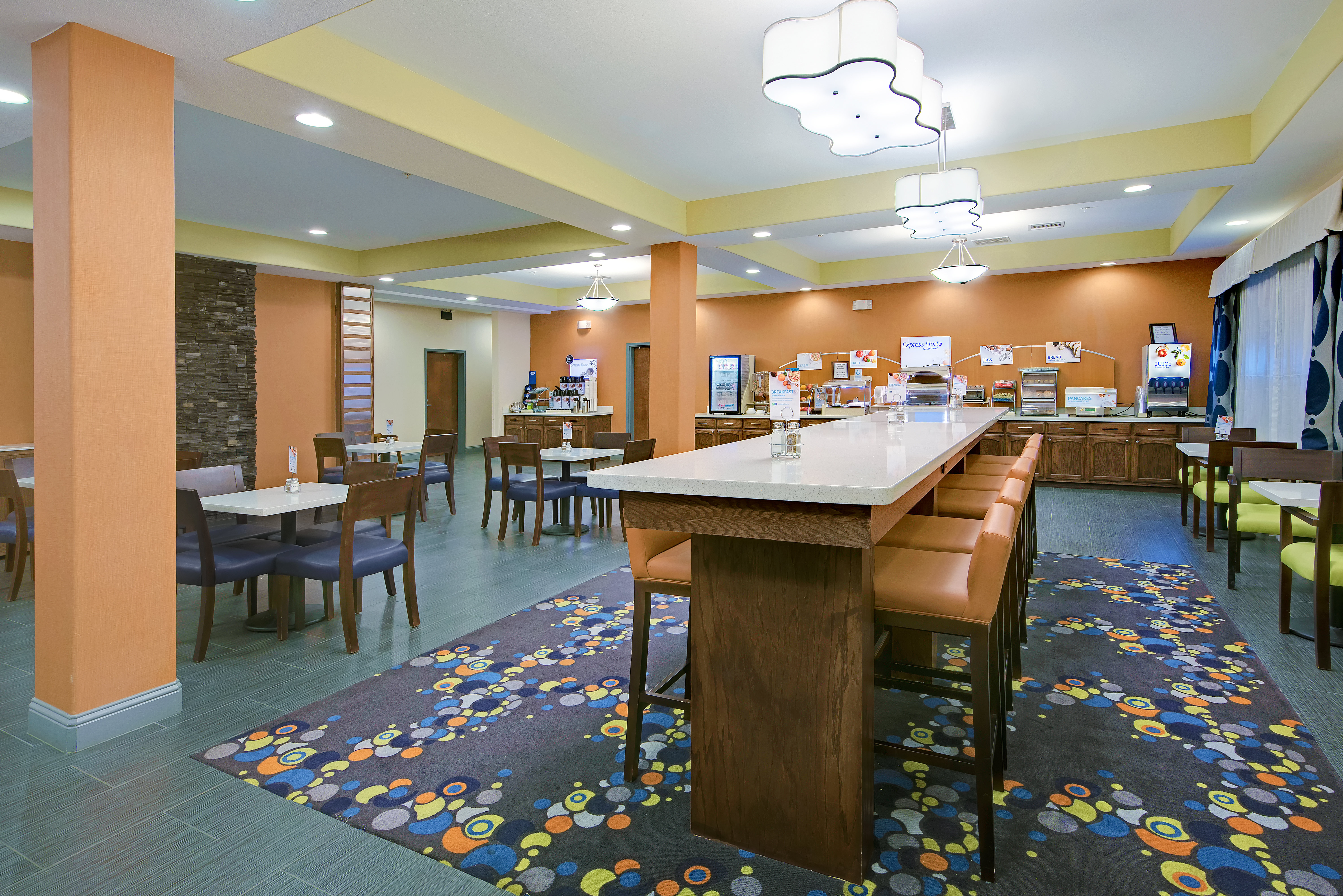 Holiday Inn Express Hotel And Suites Monahans I 20 37/49