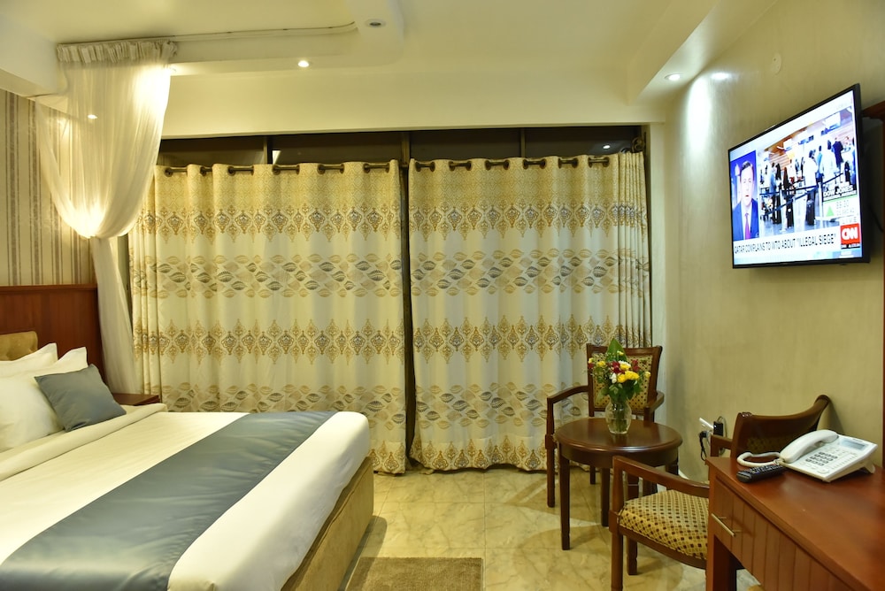 Interservice Hotel 16/44