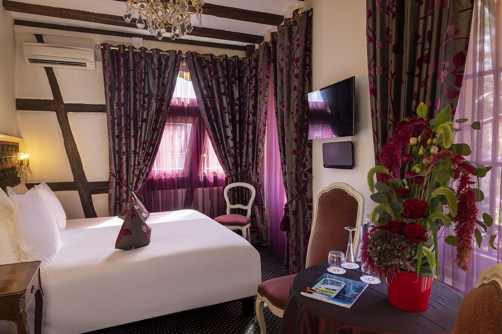 Hotel Le Marechal 17/50