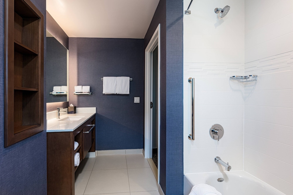 Residence Inn by Marriott Riverside Moreno Valley 21/48
