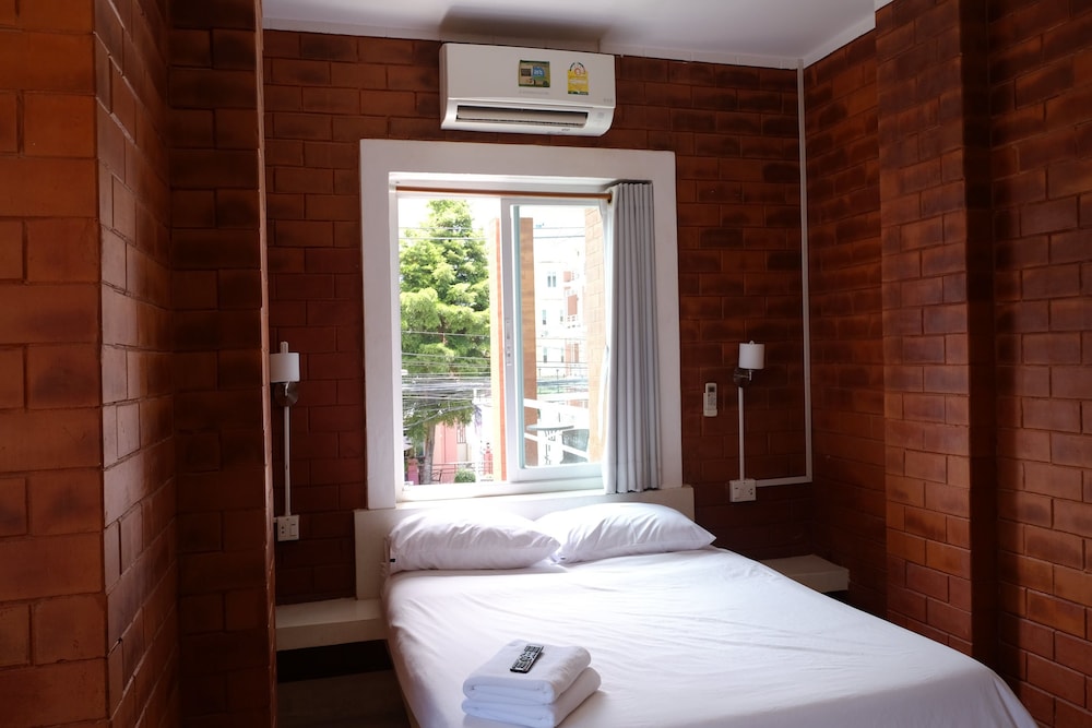 Changsova Hotel 19/36