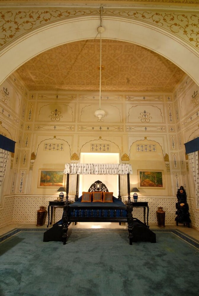 Laxmi Niwas Palace 27/65