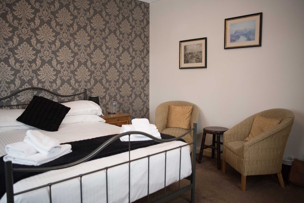 Village House Hotel - Inn 11/31
