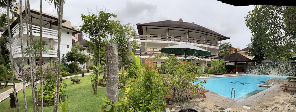 Hotel Kumala Bali (Grand Kumala) 51/62