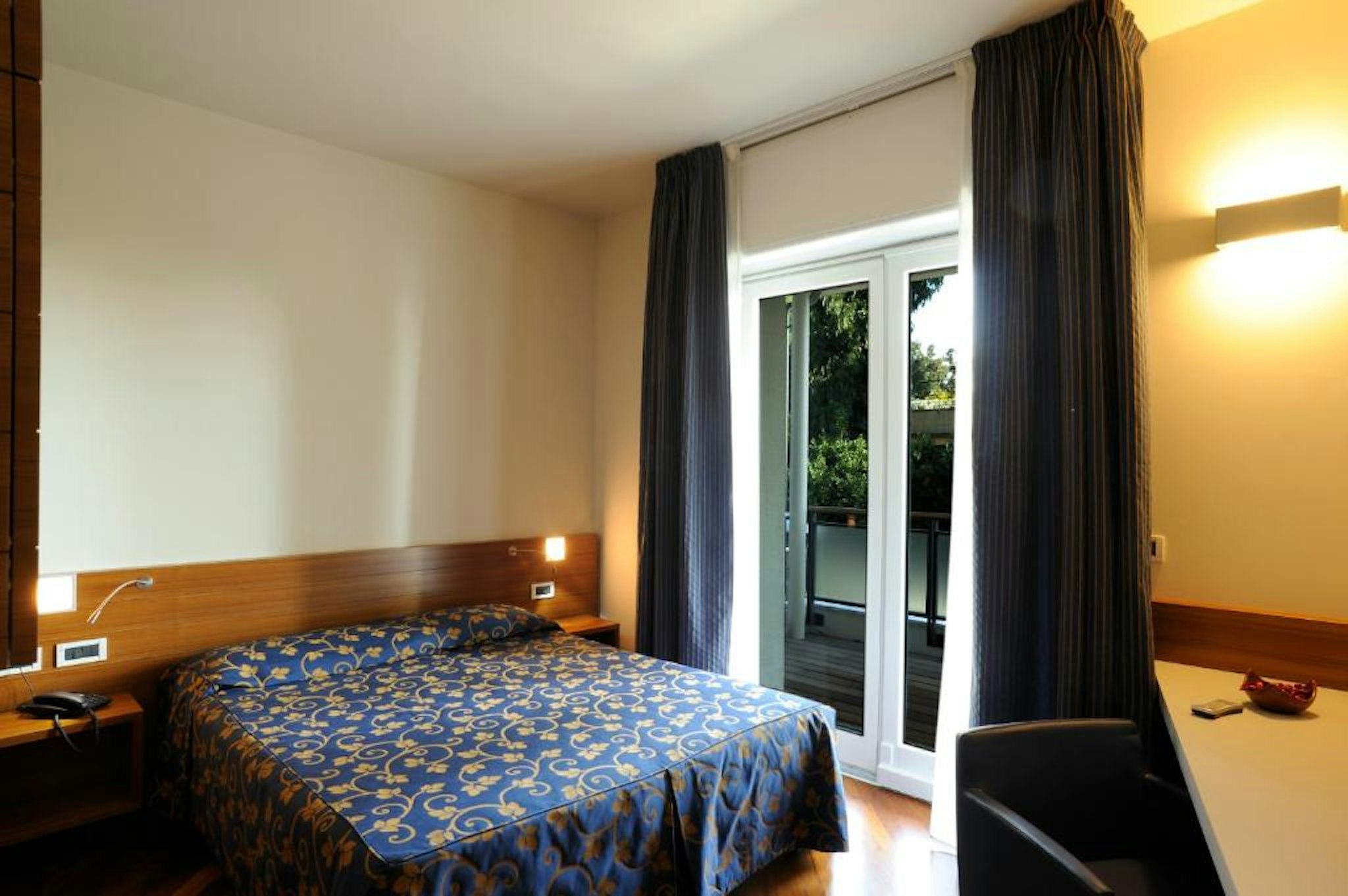 Hotel Le Roi 33/67