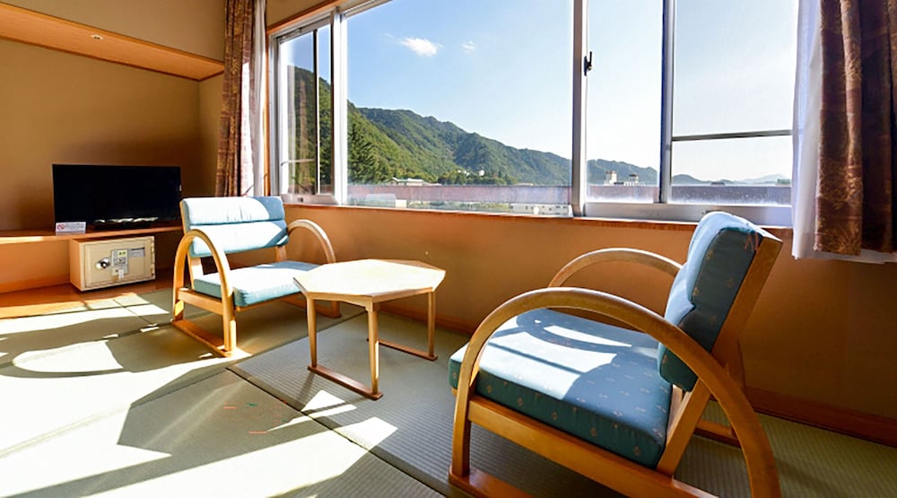 Hotel Kinugawa Gyoen 53/55