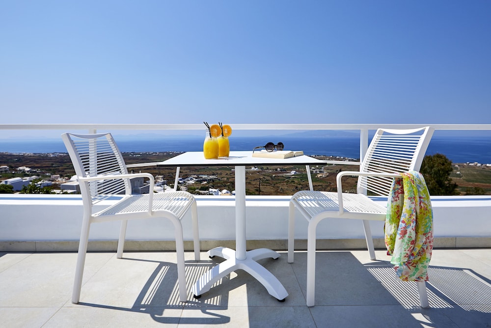 APERANTO SUITES 38/70