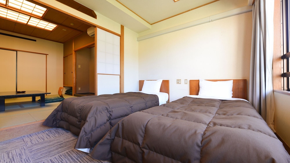 Hotel Kinugawa Gyoen 5/55
