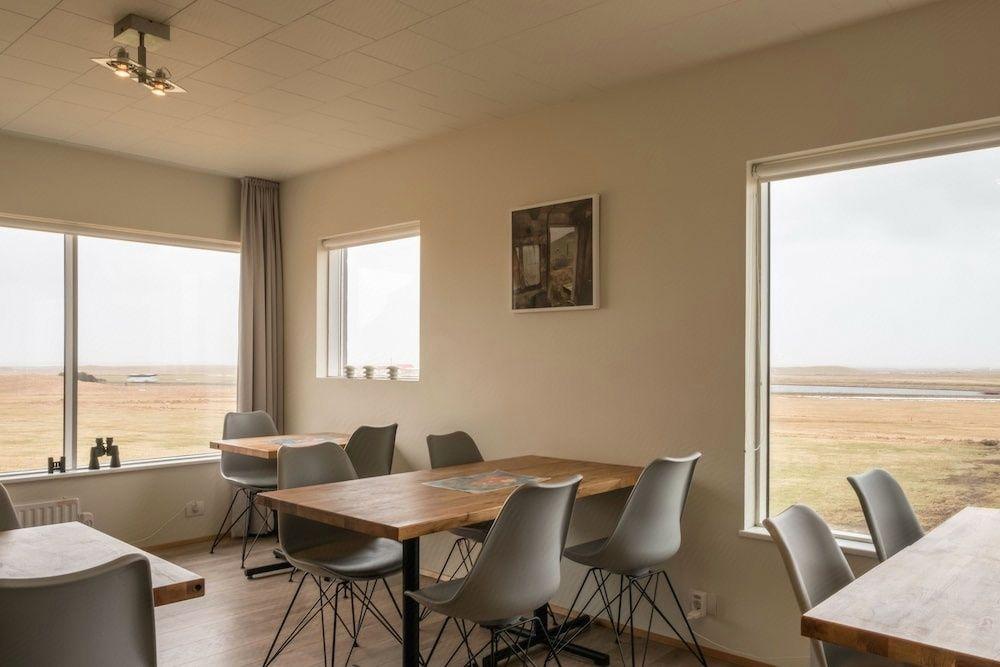 Farmhouse Lodge 15/28